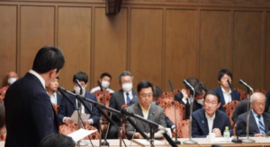 【国会】岸田総理に直接質問（防衛政策、LGBT法案、減税政策）